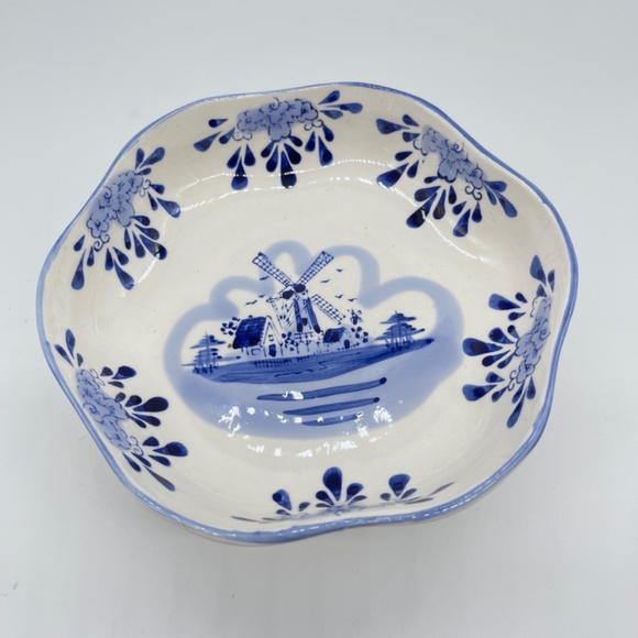 Vintage Delfts Blue by Holland Footed Scalloped Edge Bowl Dutch Windmill 3” Tall - Picture 3 of 11